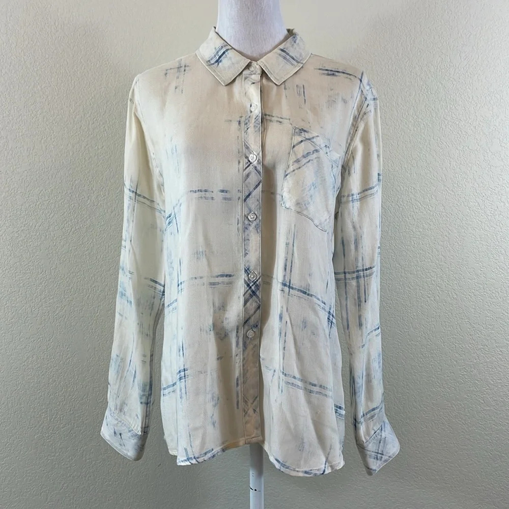 Rails‎ blue/ivory lyocell button down shirt size medium